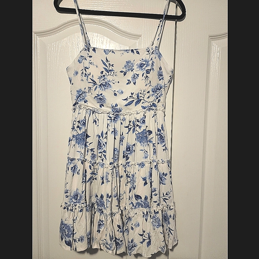 White and Blue Floral Sun Dress Size L